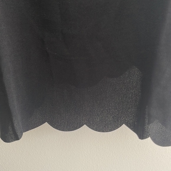 Halogen Scalloped Camisole Size XL - Picture 3 of 4